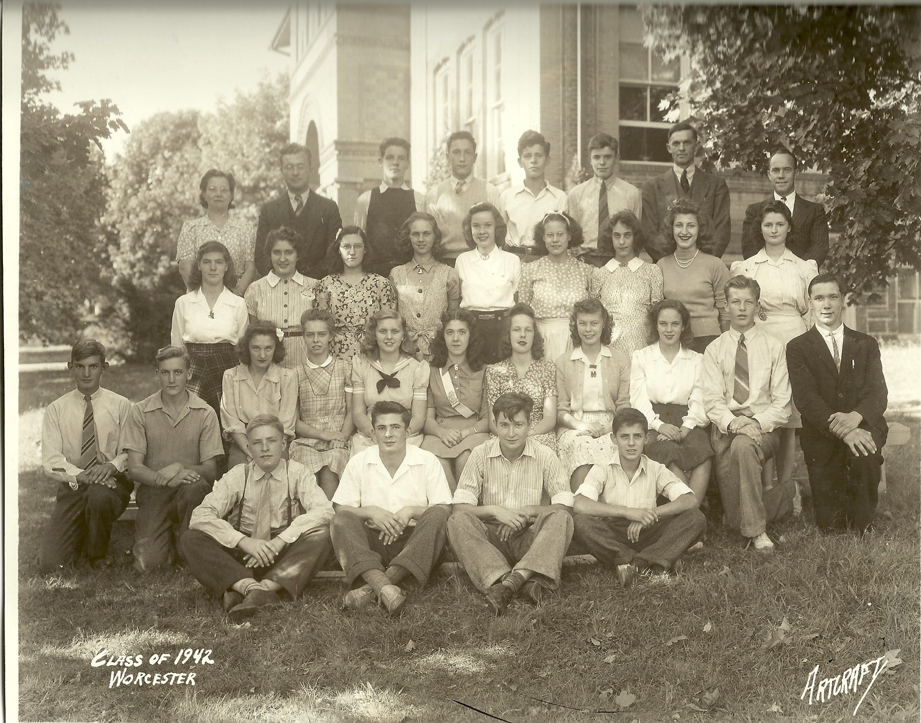 1941 Worcester School 10th Grade Class of 1942