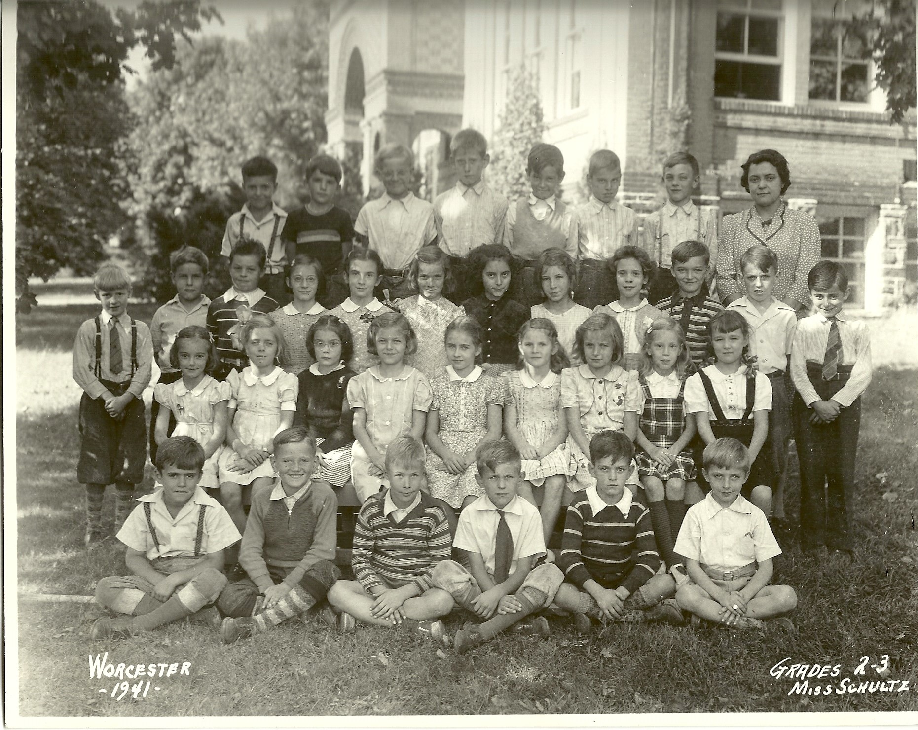 1941 Worcester School 2nd-3rd Grades