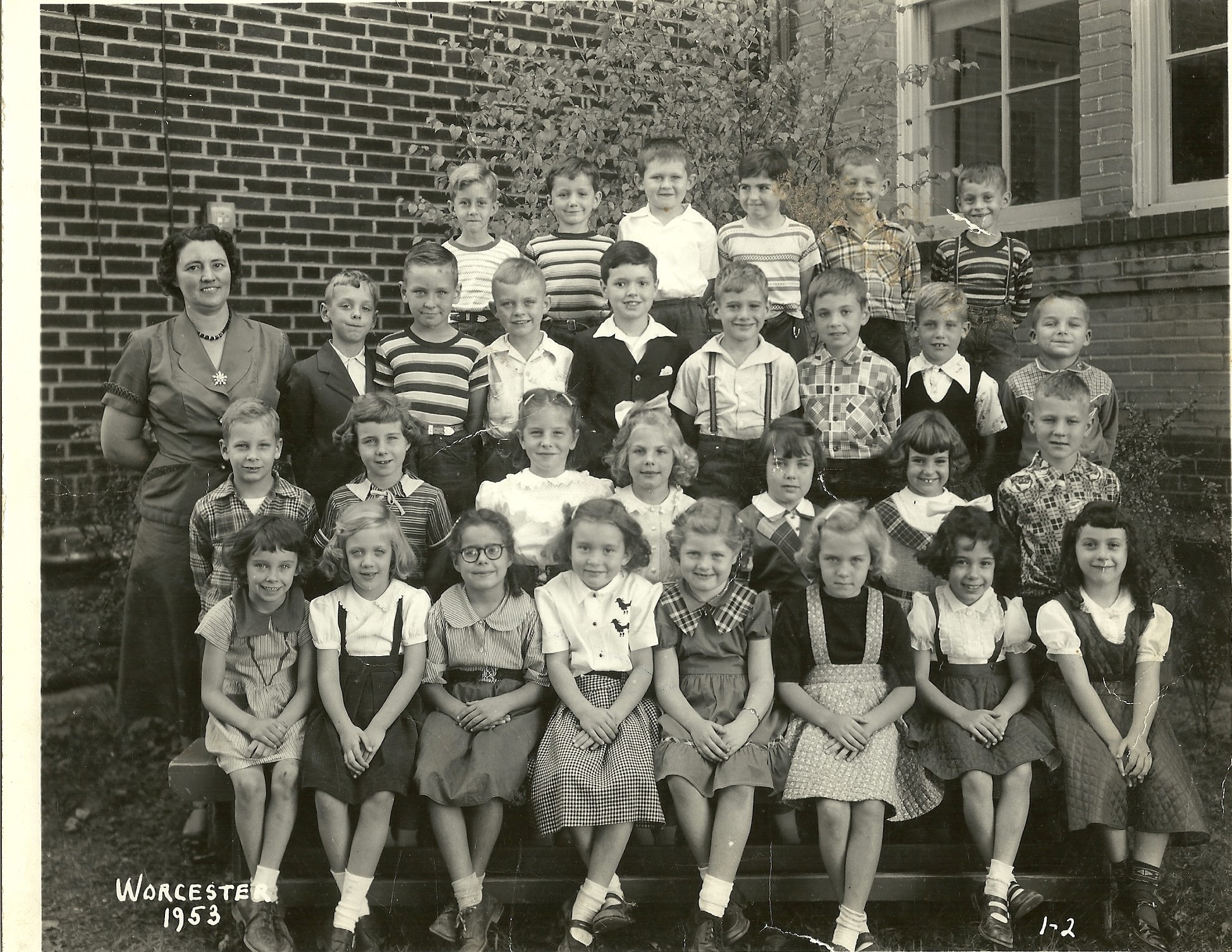 1953 Worcester School 1st-2nd Grades