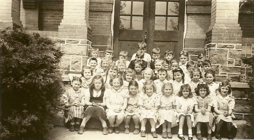 abt 1941 Worcester School